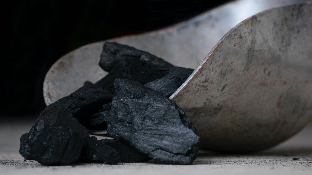 COP26: Countries pledge to quit coal